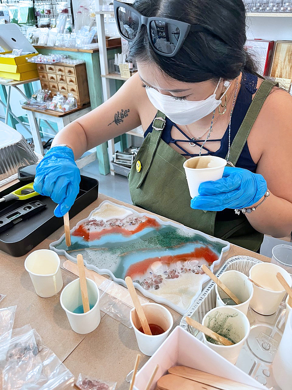 BEGINNER : Resin Crystal Tray Workshop